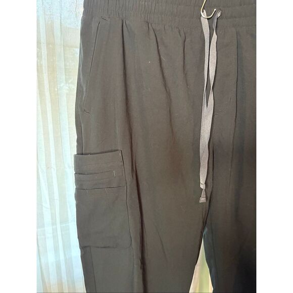 Hypothesis Men’s 8 Pocket Scrub Pants - Picture 5 of 9